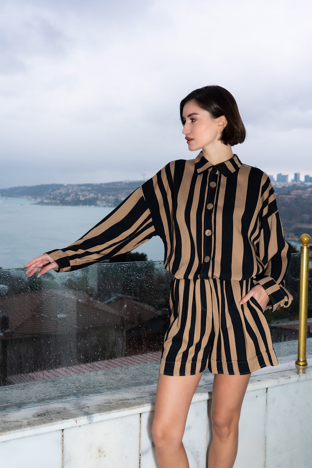 Woman Belmando Shirt Collar Line Short Set