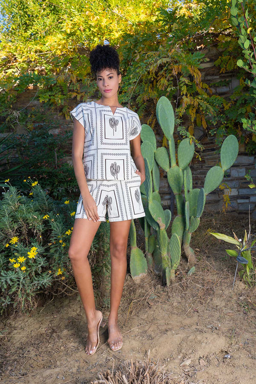 Woman Cyprus White Short Set