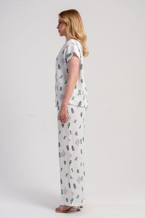 Woman Muslin Cactus Pjjama Pant Set