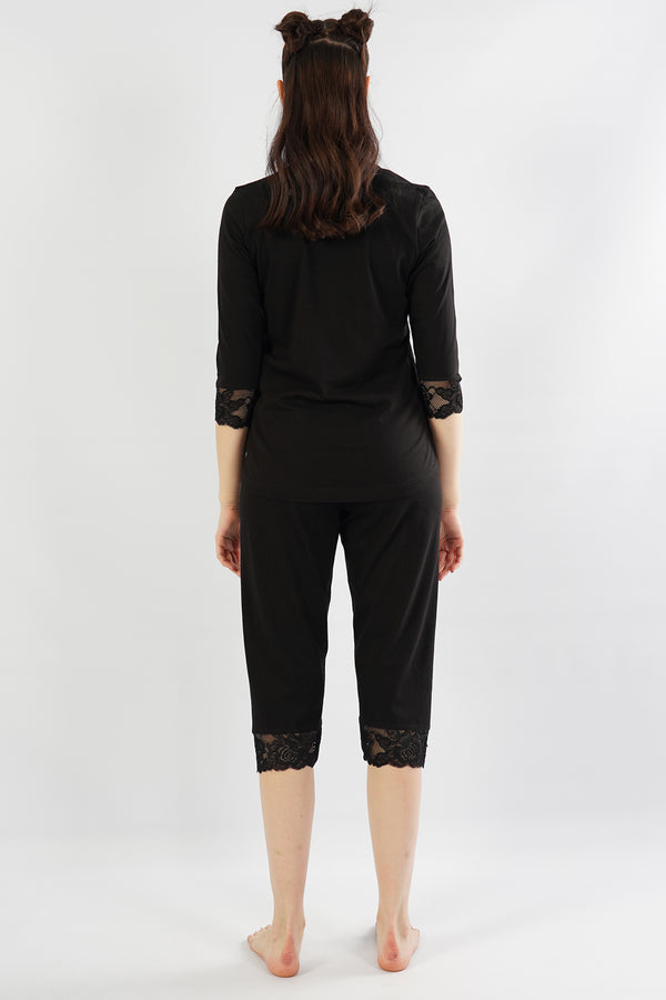 Woman Lace Capri Set