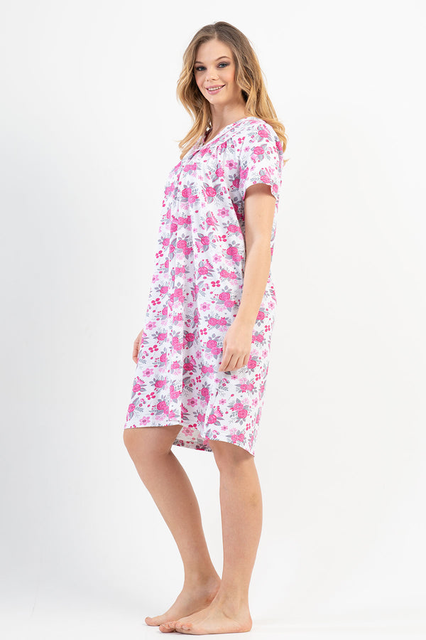 Woman Hely Nightgown