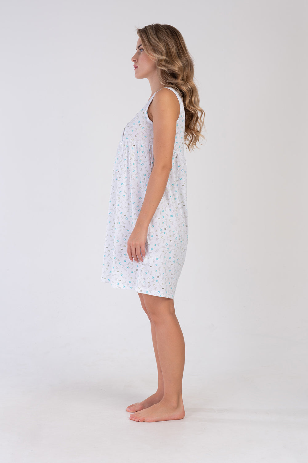 Woman Quen Nightgown