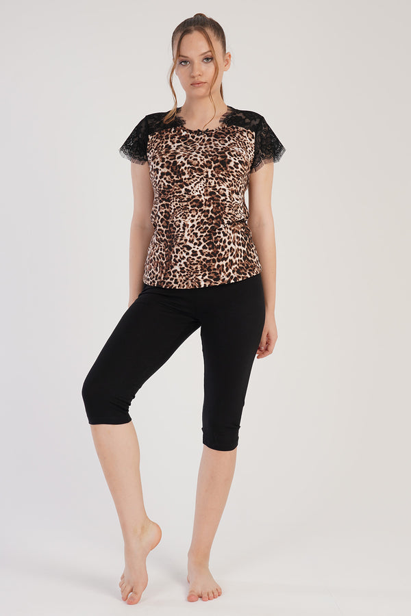 Woman Leopard Capri Set