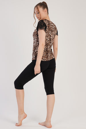Woman Leopard Capri Set