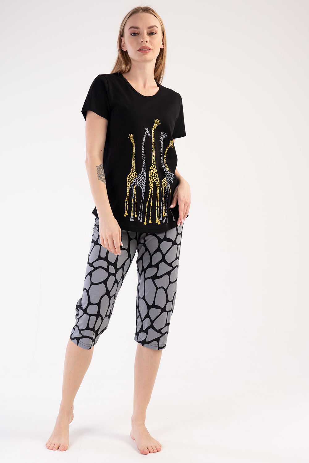 KADIN KISA KOL KAPRI TAKIM 303291 - Vienetta1.GrupSIYAH