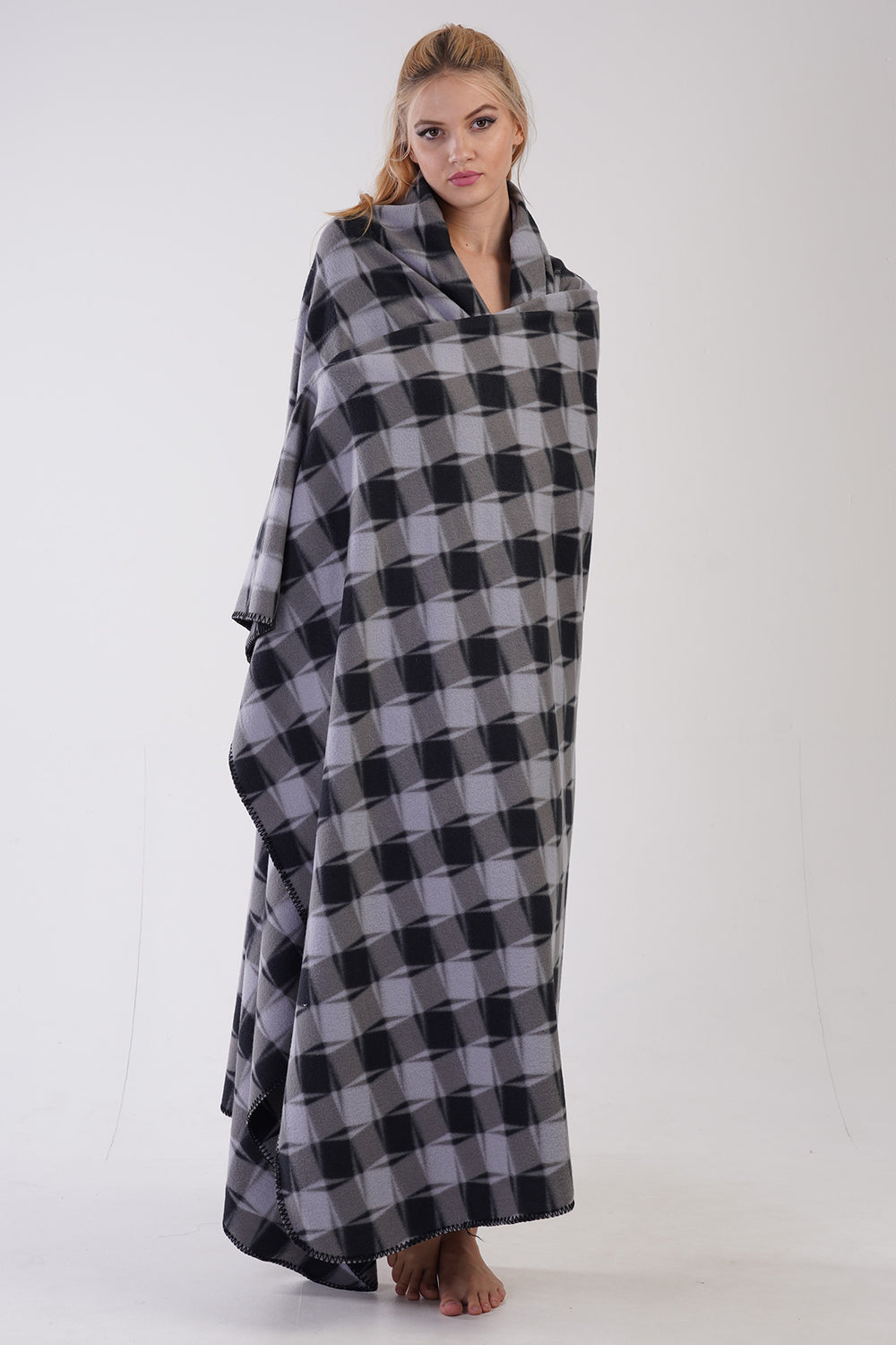 Fleece Telly Blanket