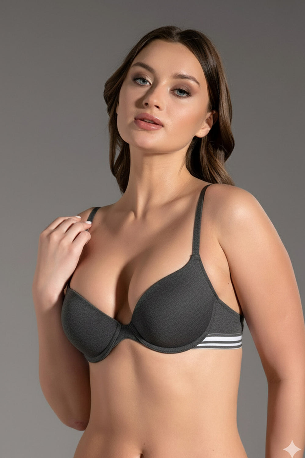 Kadın Desteksiz B Cup Sütyen