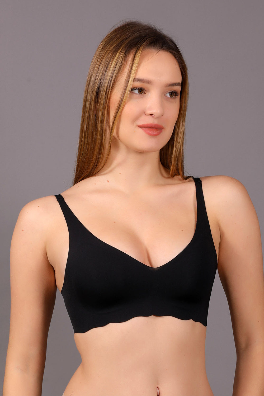 Balensiz Dikişsiz Lazer Çıkarılabilir Pedli Sütyen