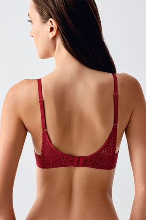 Kadın Destekli B Cup Dantelli Sütyen
