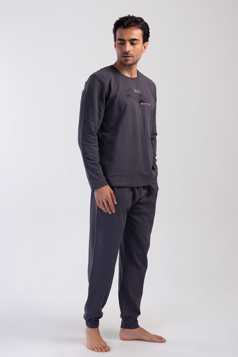 Man Two Yarn Fume Pyjama Set