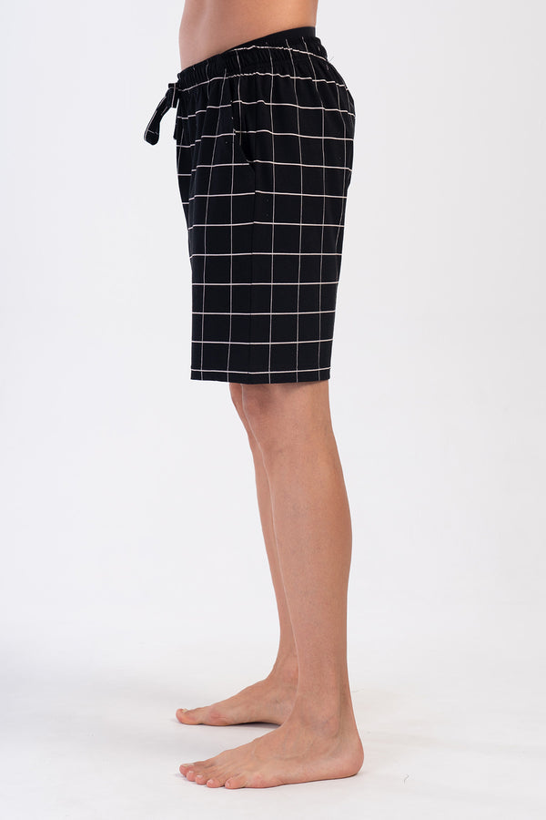 Man Supreme Black Plaid Short