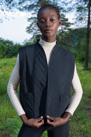 KADIN YELEK KAPITONE PLUS 405117 - Vienetta1.GrupSIYAH