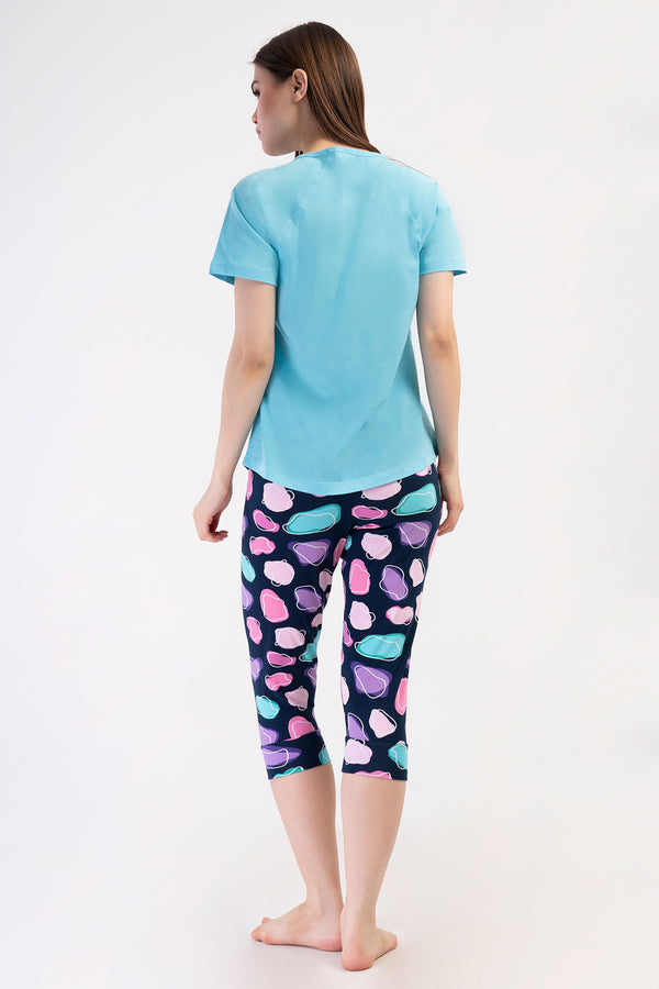 Woman Lycra Supreme Offe Capri Set