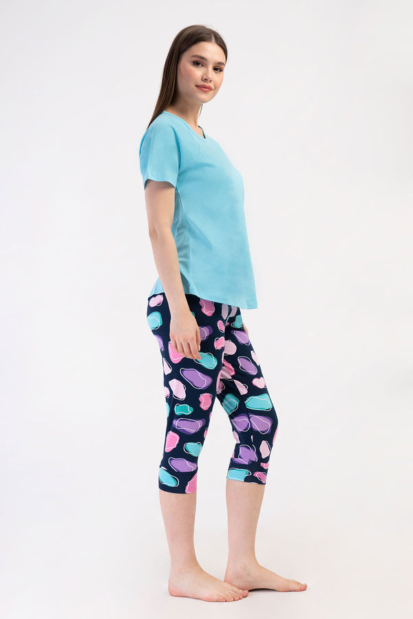 Woman Lycra Supreme Offe Capri Set
