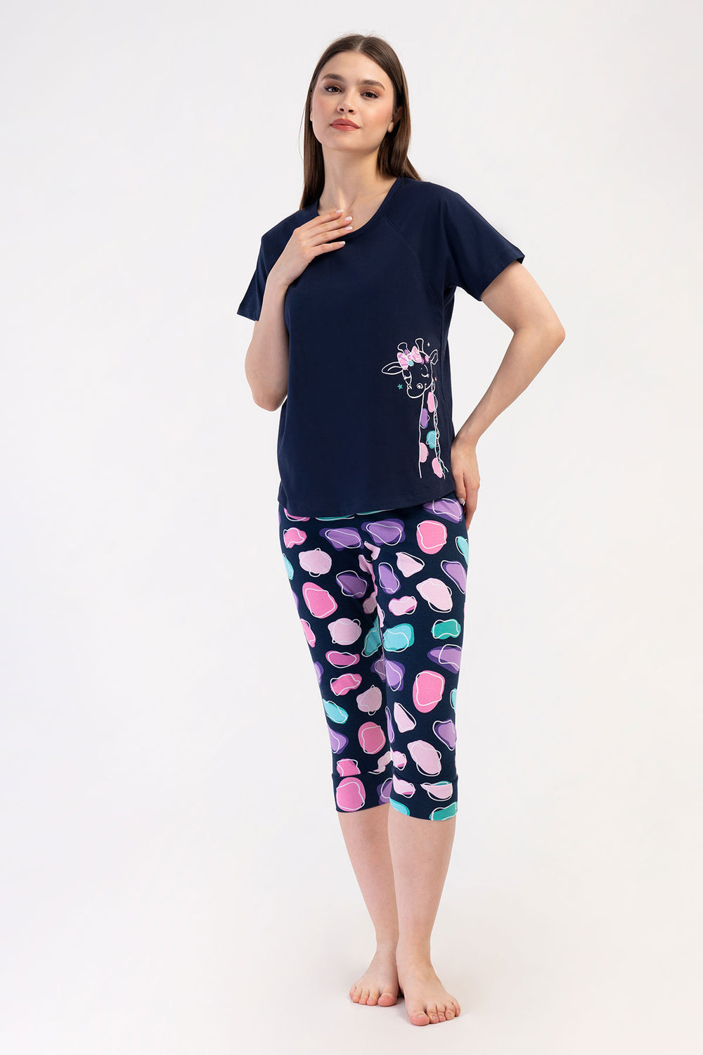 Woman Lycra Supreme Offe Capri Set