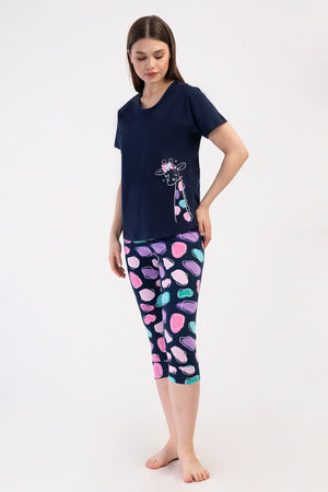 Woman Lycra Supreme Offe Capri Set