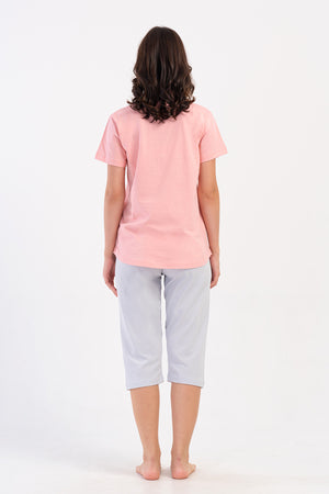 Woman Supreme Pose Capri Set 