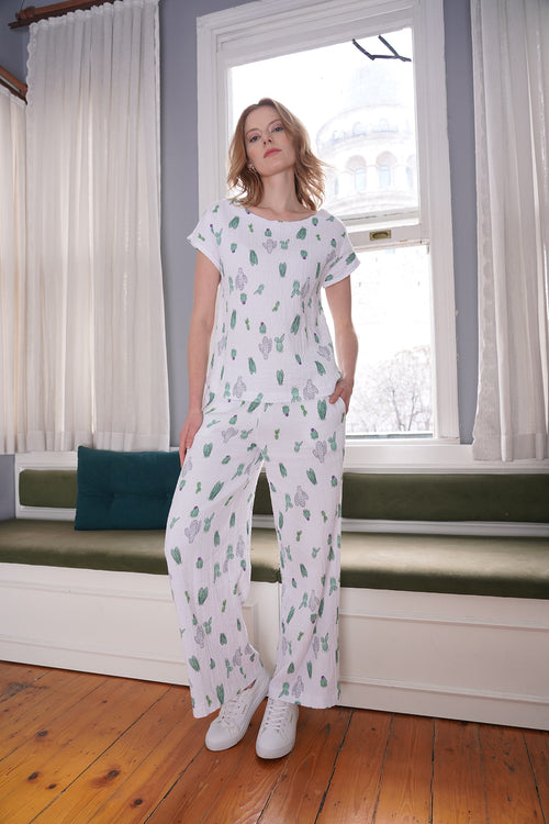 Woman Muslin Cactus Pjjama Pant Set