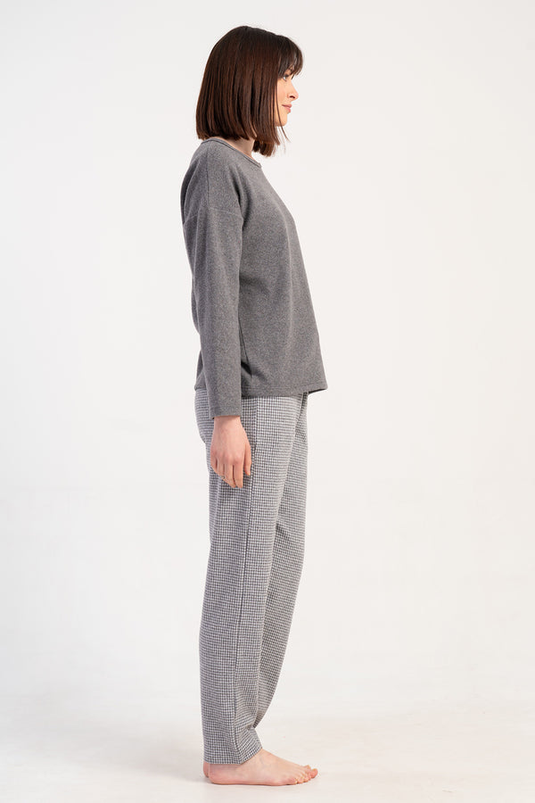 Woman Jacquard Interlock Low Shoulder Gray Pyjama Set
