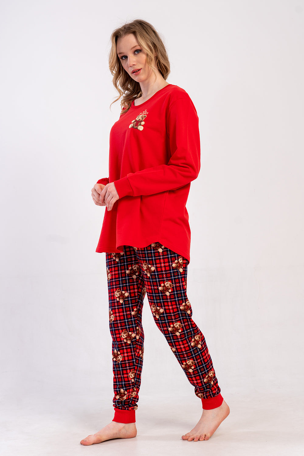 Woman Two Yarn Big Size Runy Red Pyjama Set