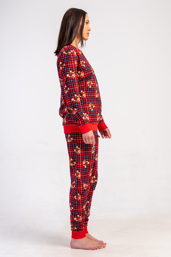 Woman Two Yarn Runy Red Pyjama Set