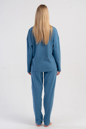 Woman Interlock Sadde Low Shoulder Pyjama Set