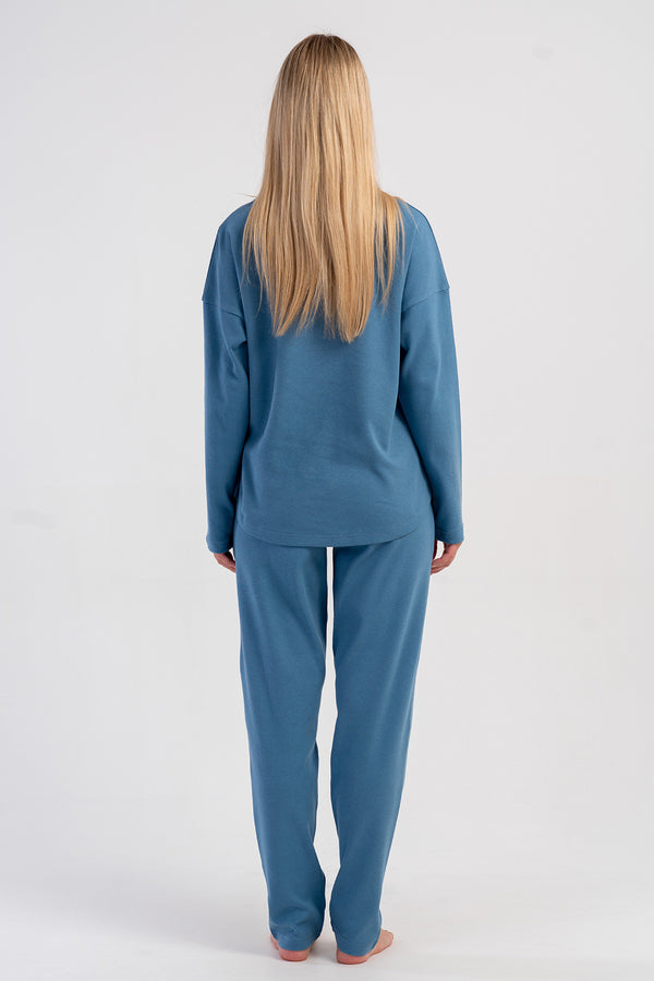 Woman Interlock Sadde Low Shoulder Pyjama Set