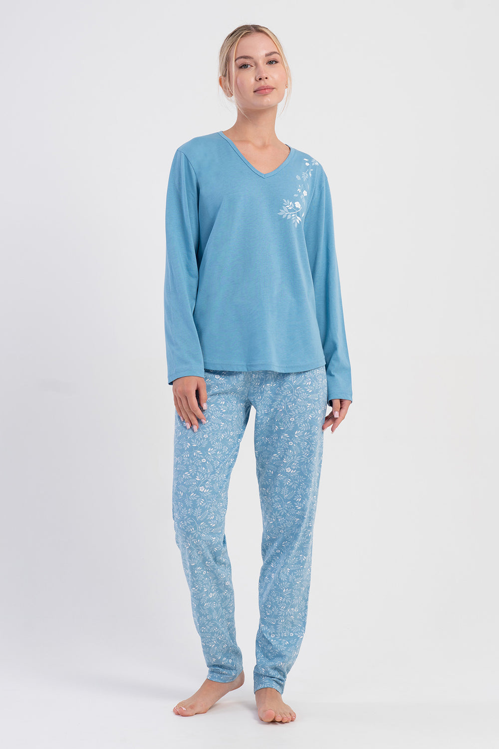 Woman Supreme Big Size V Neck Sima Pyjama Set - Vienetta1.GrupZEMIN