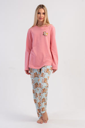 Woman Two Yarn Voro Pyjama Set