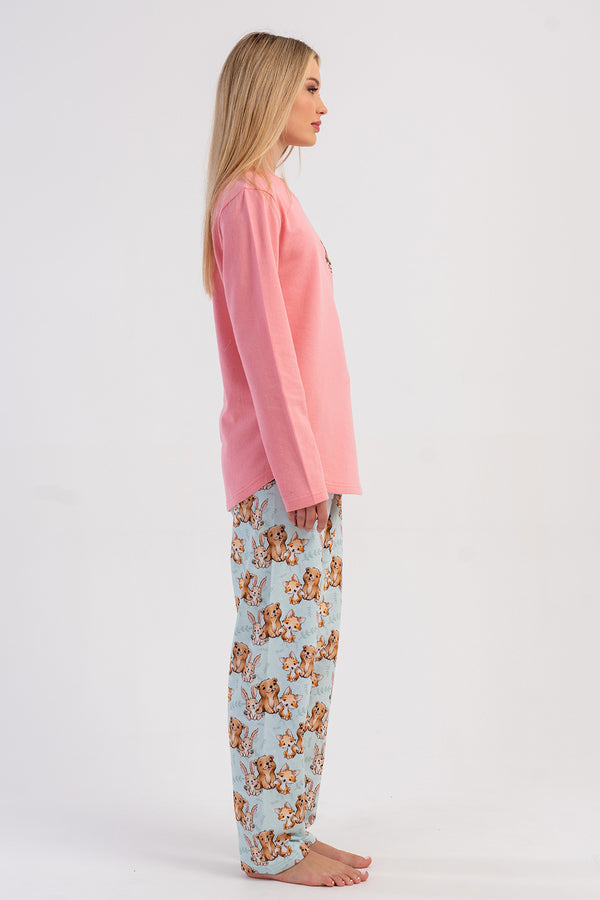 Woman Two Yarn Voro Pyjama Set