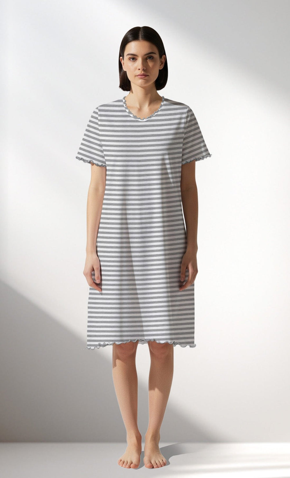 Woman Supreme Relaxing Short Sleeve Tunic - VienettaROTASYON