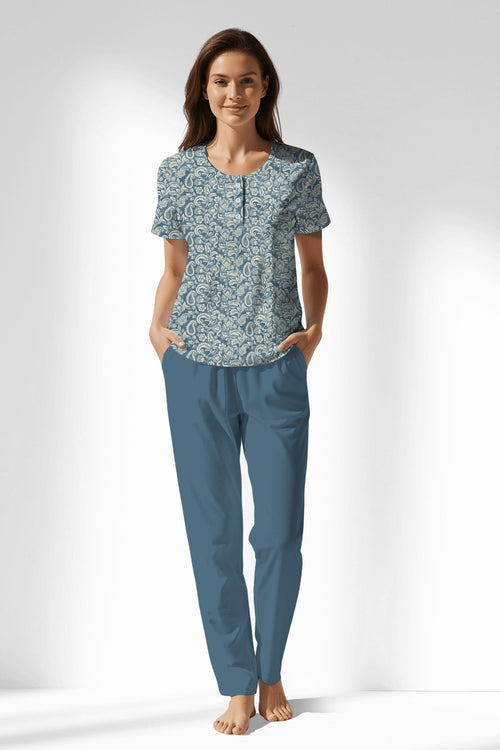 Woman Polyviscon Noble Buttoned Collar Pyjama Set - VienettaROTASYON