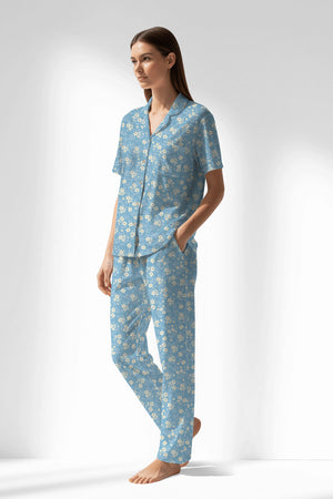 Woman Polyviscon SoftAura Buttoned Pyjama Set - VienettaROTASYON