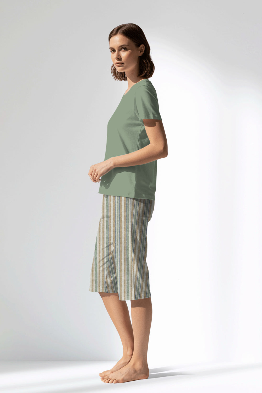 Woman Polyviscon LineFlow Capri Set - METRAJ YEŞİL - Image 1