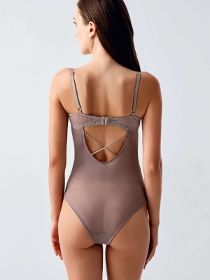 BODY-Destekli B CUP BODY-Destekli B CUP