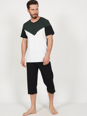 Man Geometric Capri Set Man Geometric Capri Set