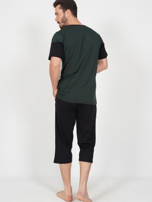 Man Geometric Capri Set Man Geometric Capri Set