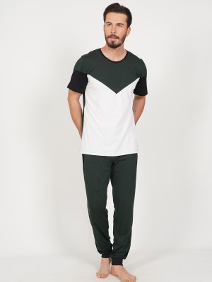 Man Geometric Pyjama Set Man Geometric Pyjama Set