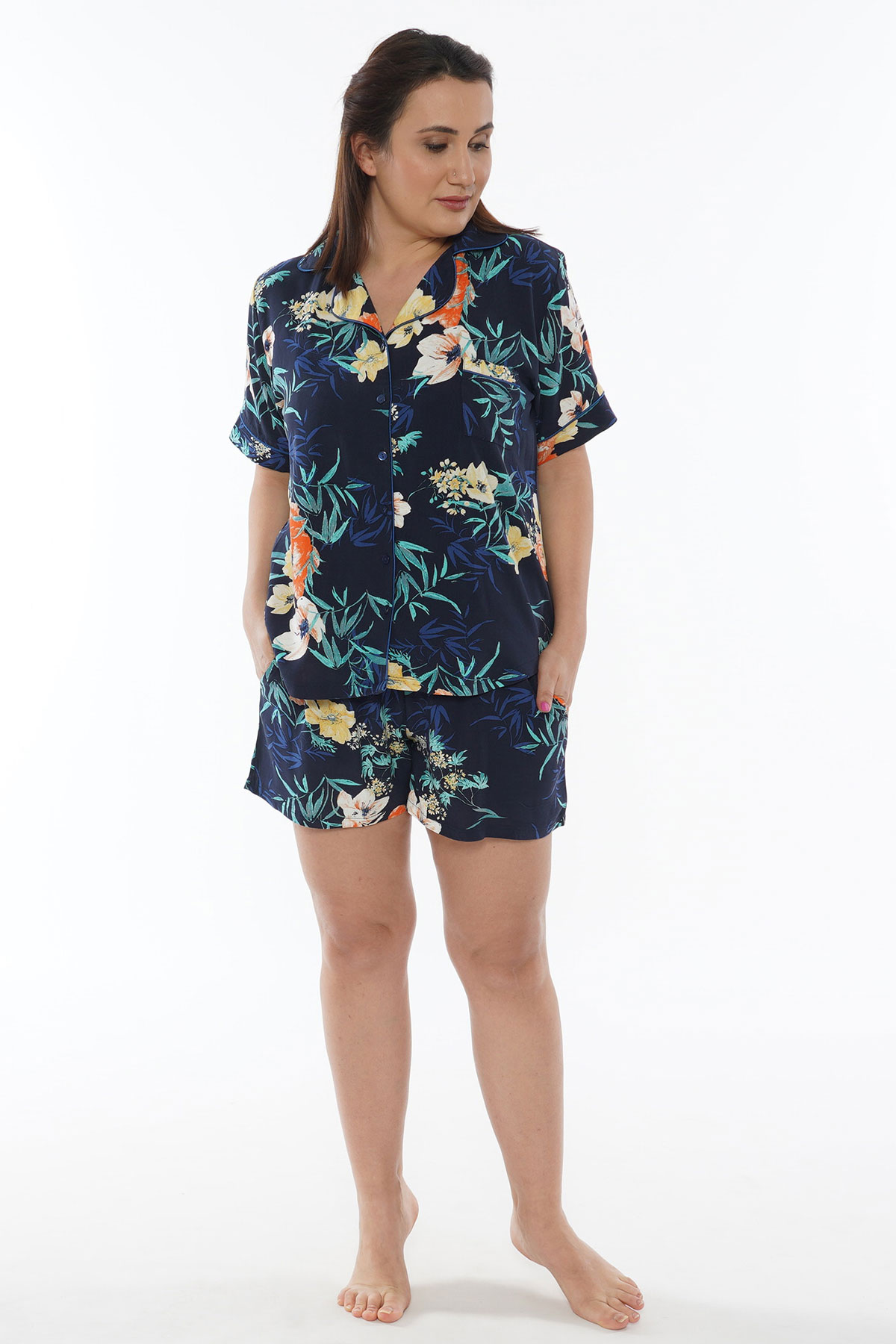 Woman Big Size Indigo Short Set Woman Big Size Indigo Short Set