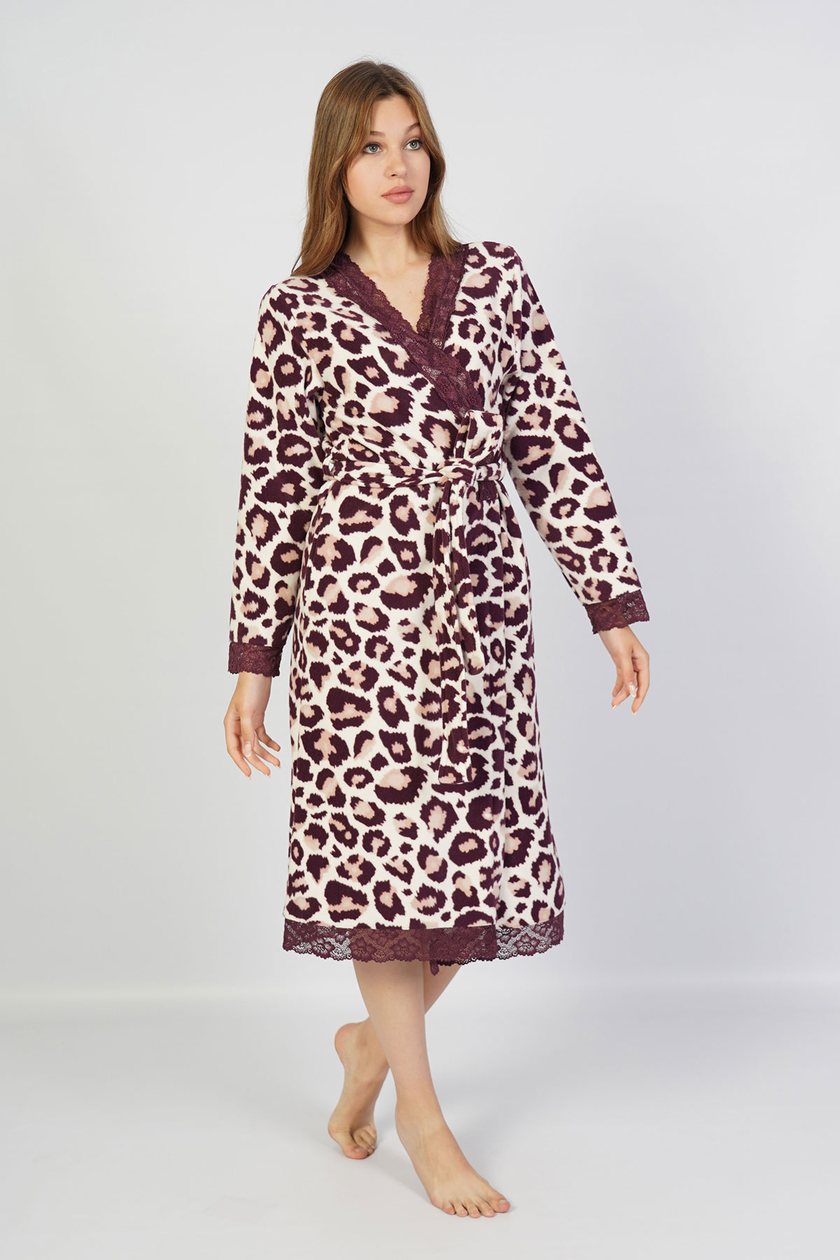 Woman Fleece Leopard Dressing Gown Woman Fleece Leopard Dressing Gown