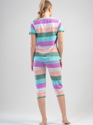 Woman Colorful Capri Set Woman Colorful Capri Set