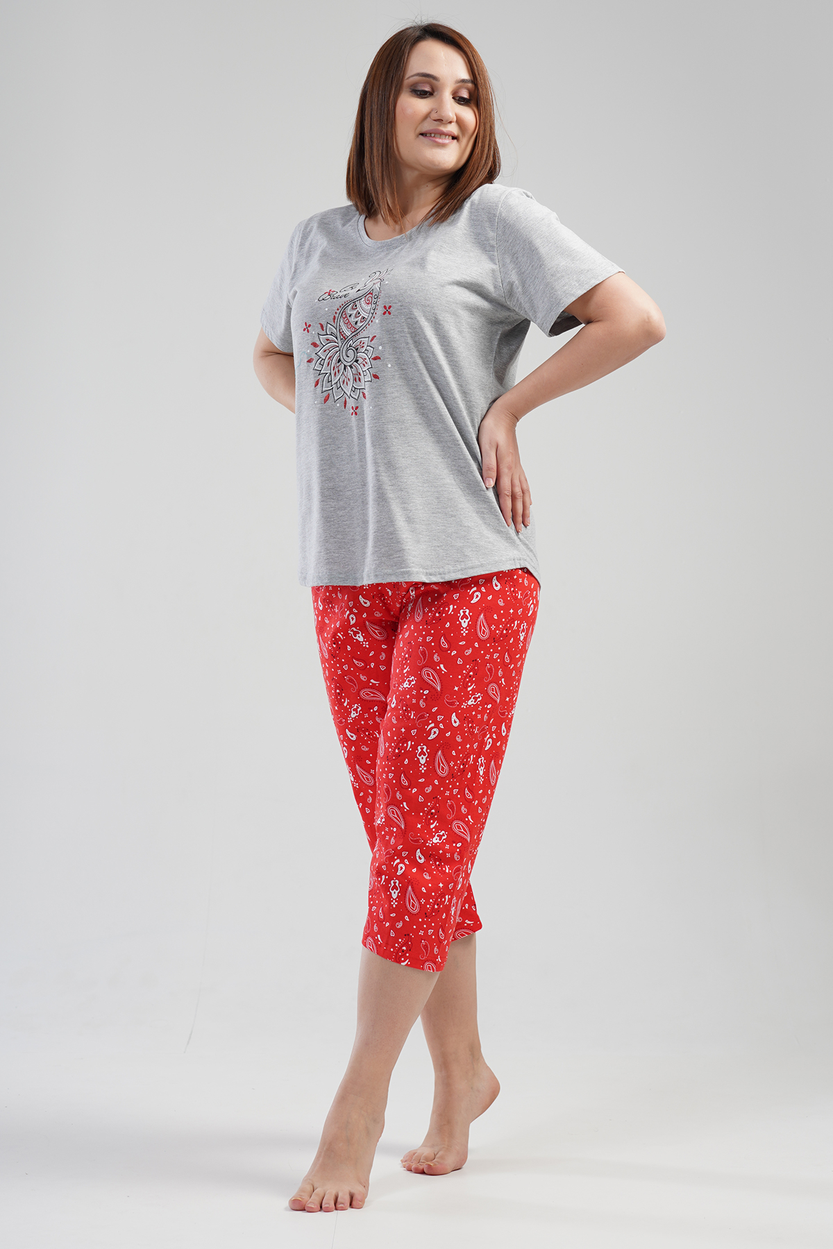 Woman Big Size Brave Capri Set Woman Big Size Brave Capri Set