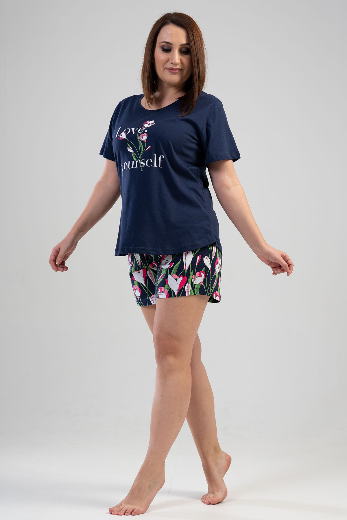 Woman Big Size Tulip Short Set Woman Big Size Tulip Short Set