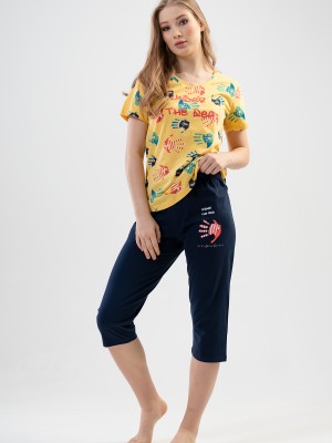 Woman Handcraft Capri Set Woman Handcraft Capri Set