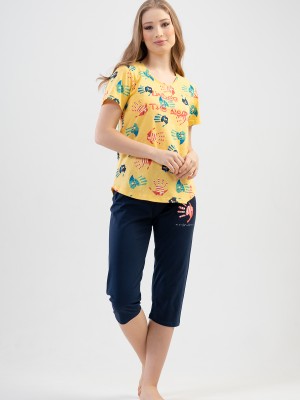 Woman Handcraft Capri Set Woman Handcraft Capri Set