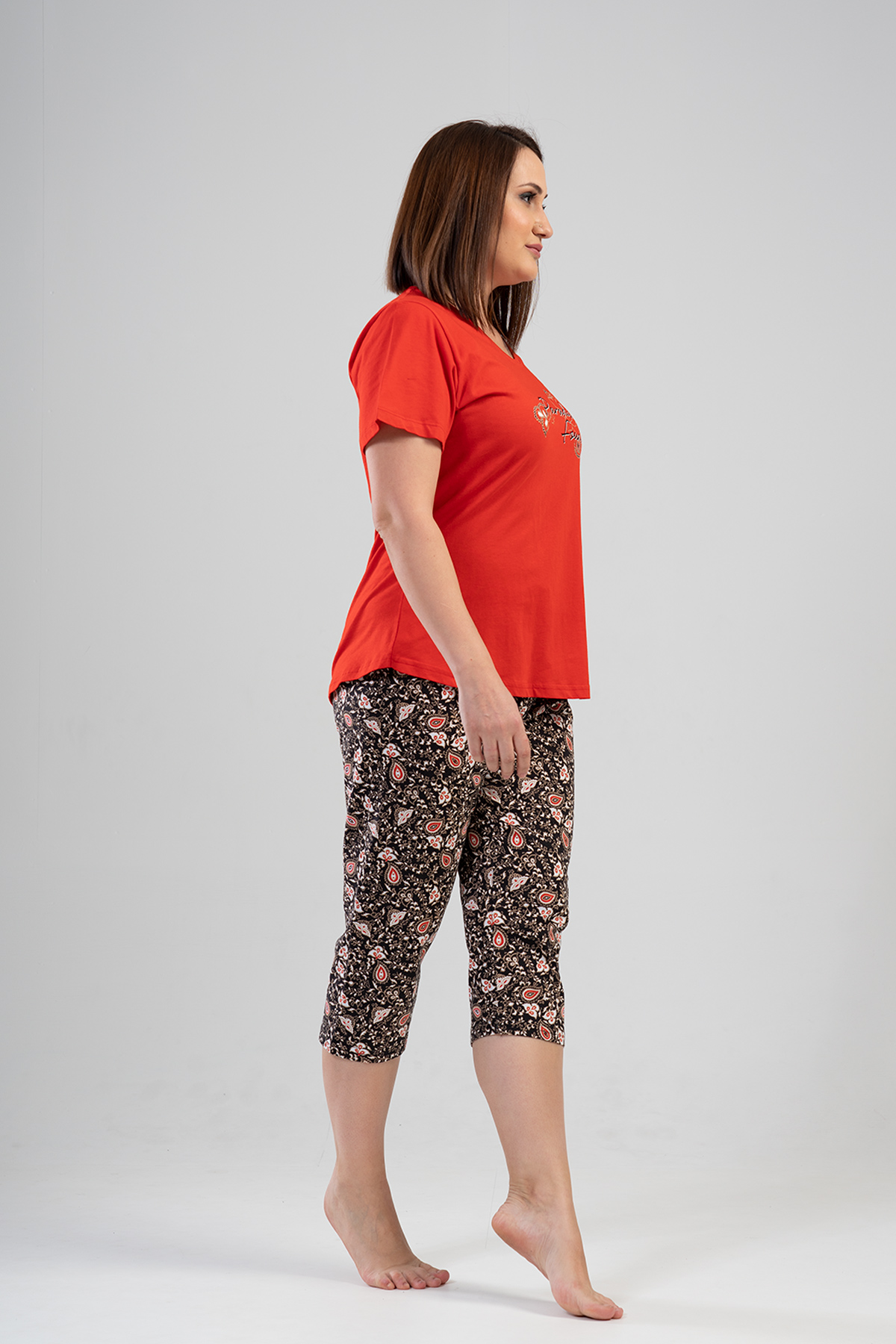 Woman Big Size Foly Capri Set Woman Big Size Foly Capri Set