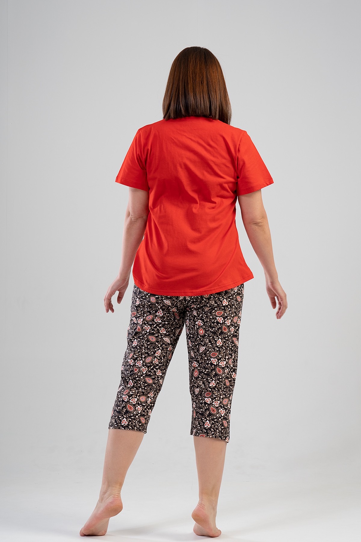 Woman Big Size Foly Capri Set Woman Big Size Foly Capri Set