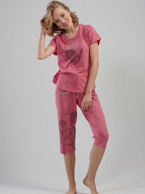 Woman Meny Capri Set Woman Meny Capri Set