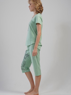 Woman Meny Capri Set Woman Meny Capri Set