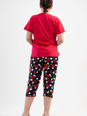 Woman Big Size Rose Capri Set Woman Big Size Rose Capri Set